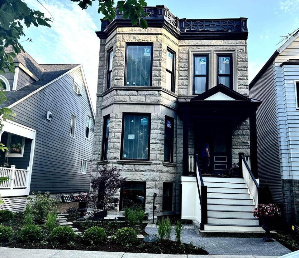 Ferienwohnung The Lyons' Lair Chicago Exterior foto